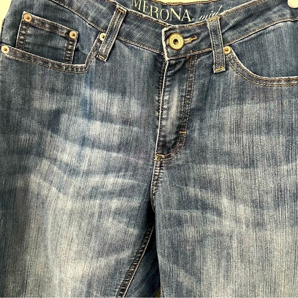 MERONA Mid Rise Capri Denim Jeans Women's Size 10 Blue Medium Wash Faded EUC - Picture 2 of 7